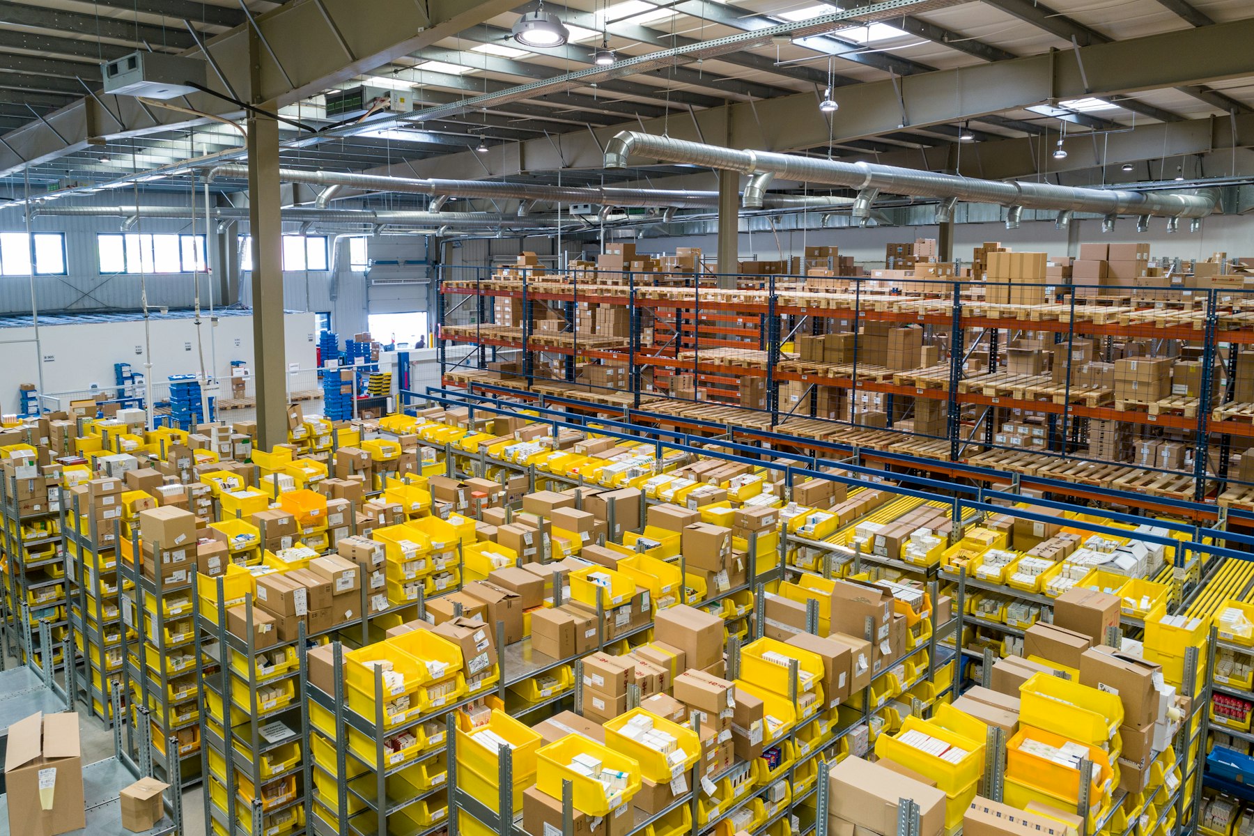Warehouse aisles used for outbound inventory